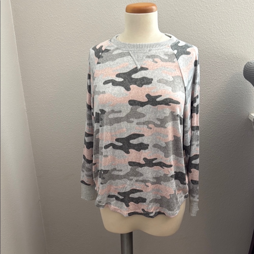 Secret Treasures Camouflage Sweater - Pink and Gray